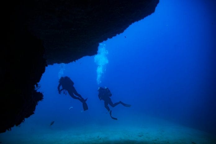 Gran Kanarijoje zuvo nardytoja, 40 metru gylyje tyrinejusi laivo nuolauzas