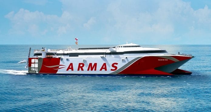 Didziausia Kanaru salu laivybos bendrove Armas nevykdo isipareigojimu ir praso pagalbos