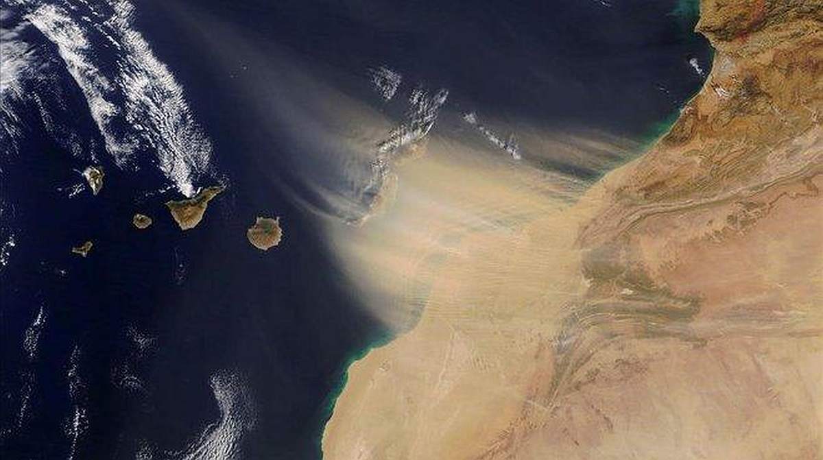 Smelio audros Siaures Afrikoje gena link Kanaru salu naujus smelio debesis