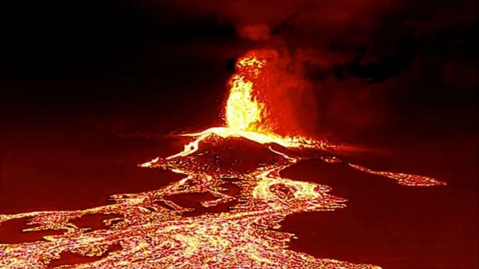 La Palma - naujausia informacija: is antrinio ugnikalnio kugio issiverze naujas lavos srautas
