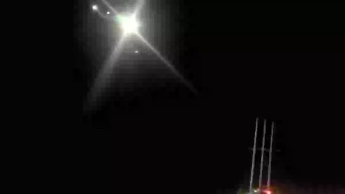 Naujuju metu isvakarese sraigtasparniu is istrigusios jachtos isgelbeta 10 vakarelio dalyviu