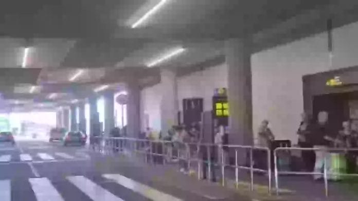 Daugiau skundu del taksi trukumo Gran Kanarijos oro uoste 1